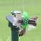 Zahradný solárny vtáčik - pohyblivá dekorácia - zelený